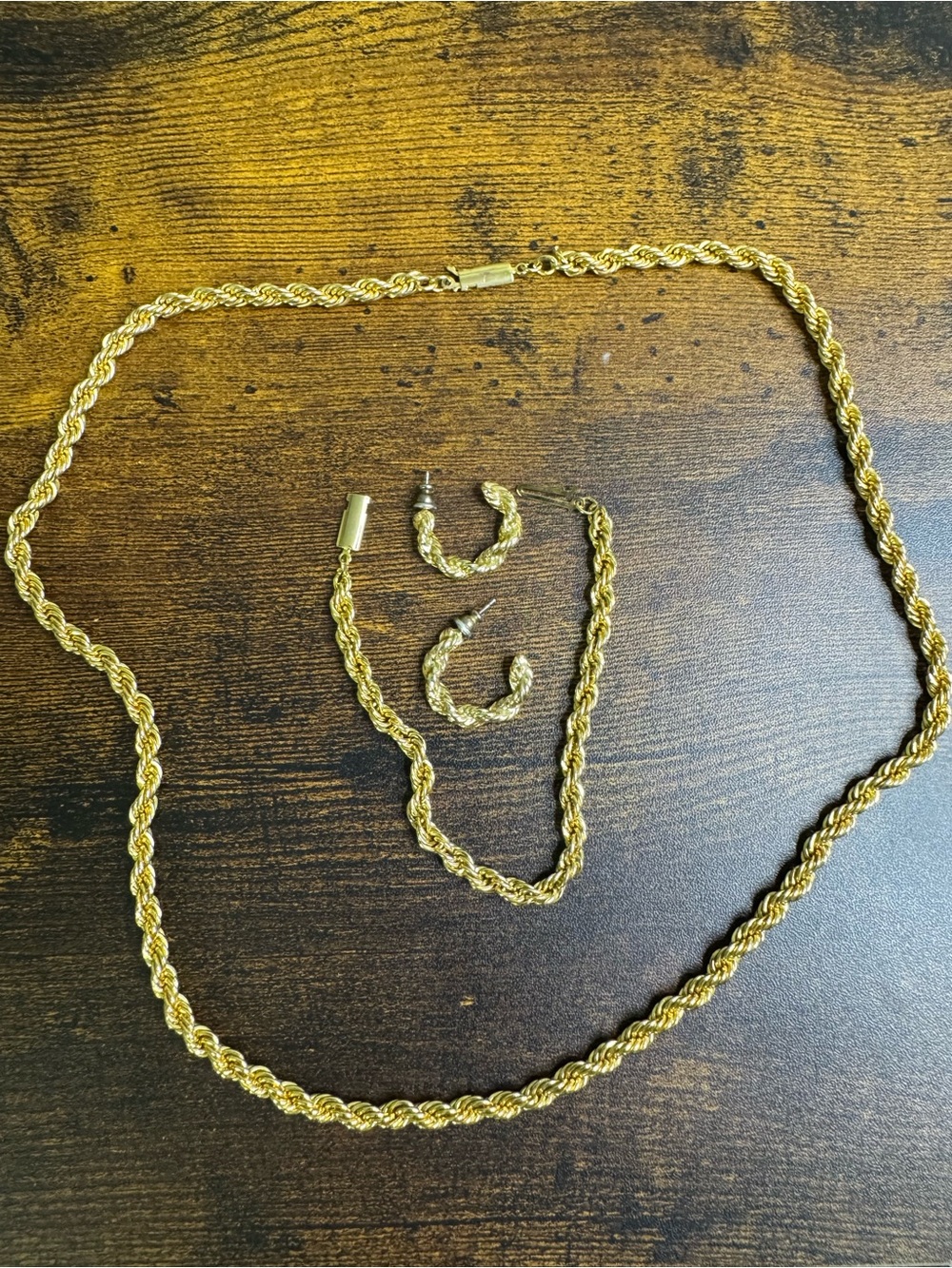 Vintage Gold-Tone Rope Necklace Bracelet and Earrings Set - Picture 2 of 6